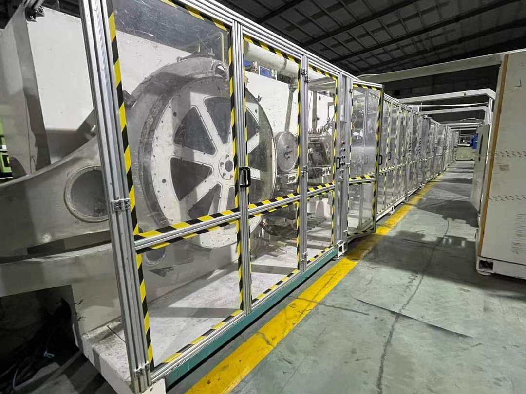 High quality baby diaper production line used baby diaper machine