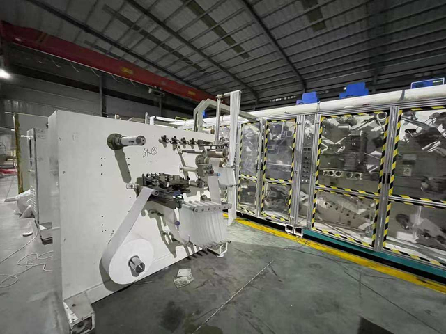 High quality baby diaper production line used baby diaper machine