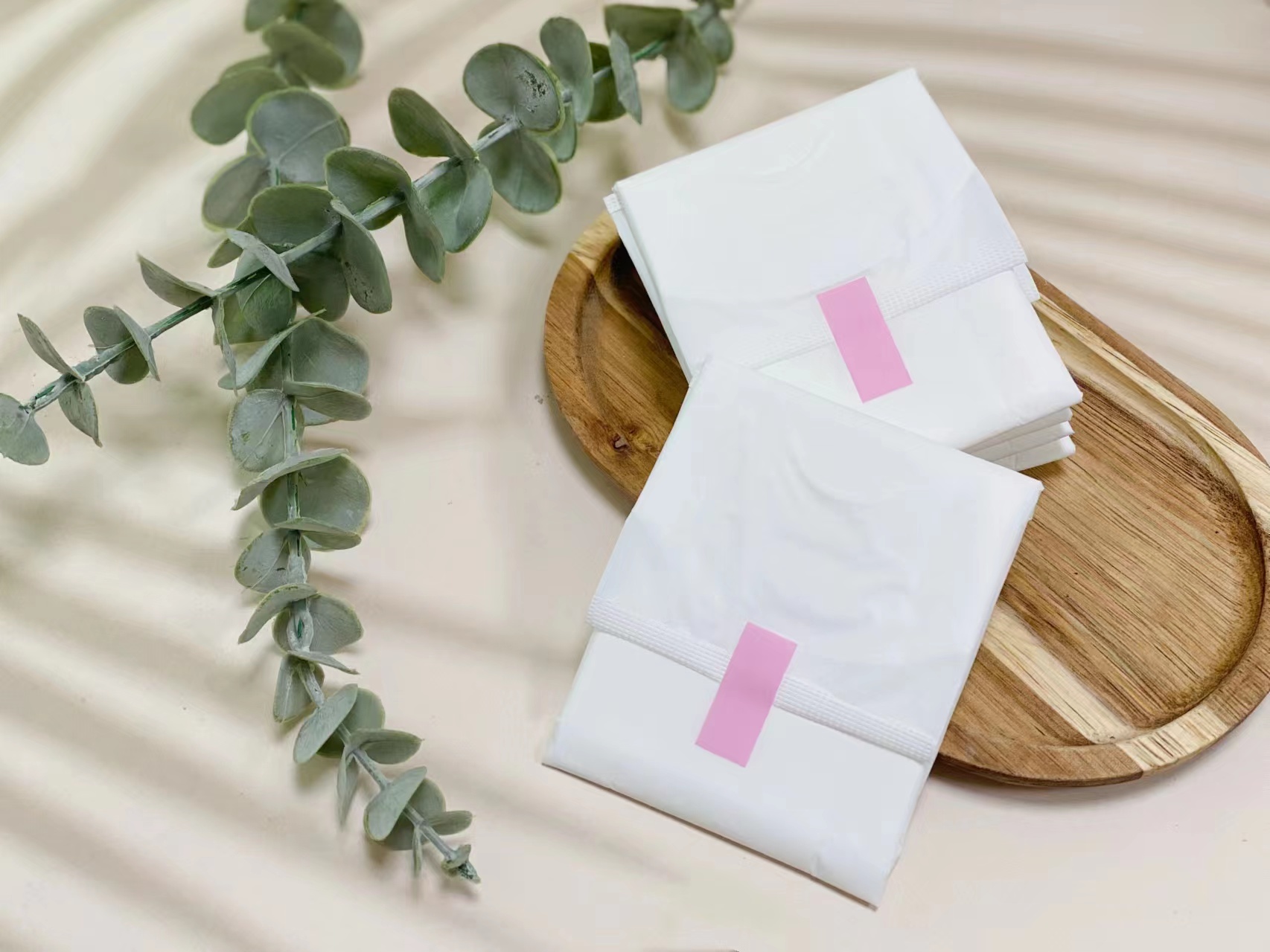 straight packing sanitary napkin
