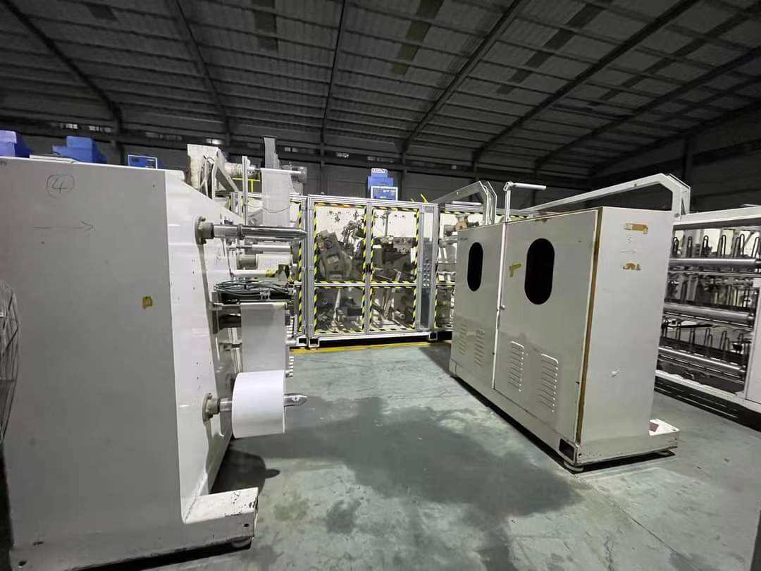 High quality baby diaper production line used baby diaper machine